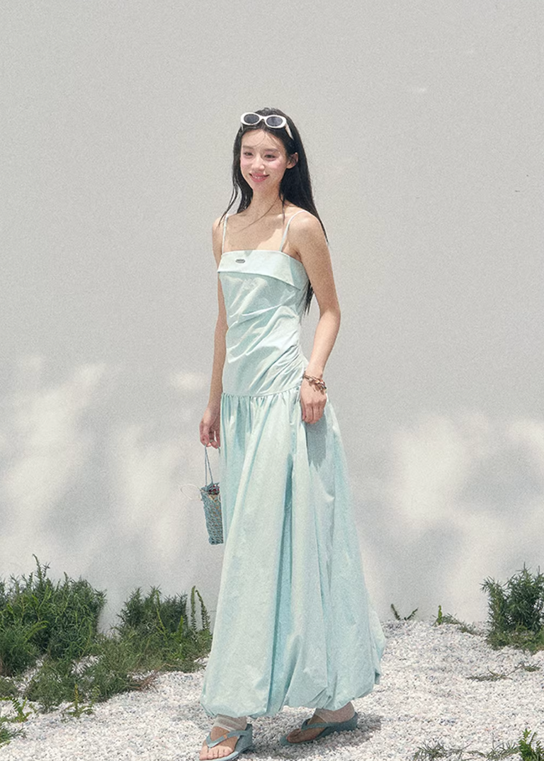AOMALM seaside slip dress women, French romantic long slip dress, feminine vacation maxi dress, Korean elegant spring long dress, quiet luxury romantic outfit, Parisian inspired slip gown, waist defining long dress women, romantic Korean French aesthetic clothing, lightweight spring maxi dress, refined feminine seaside dress, soft luxury womenswear gown, elegant pastel long dress, luxury Korean designer inspired vacation dress, flowy spring slip dress women