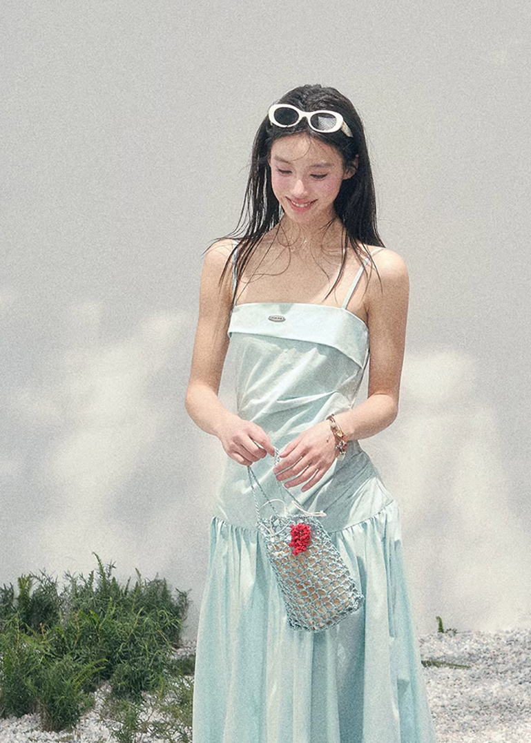 AOMALM seaside slip dress women, French romantic long slip dress, feminine vacation maxi dress, Korean elegant spring long dress, quiet luxury romantic outfit, Parisian inspired slip gown, waist defining long dress women, romantic Korean French aesthetic clothing, lightweight spring maxi dress, refined feminine seaside dress, soft luxury womenswear gown, elegant pastel long dress, luxury Korean designer inspired vacation dress, flowy spring slip dress women