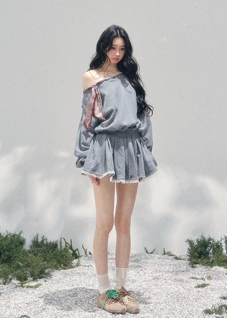 AOMALM slanted shoulder dress women, French romantic sweatshirt mini dress, feminine lace trim knit dress, Korean elegant casual spring dress, quiet luxury romantic outfit, Parisian inspired asymmetric knit dress, delicate lace hem mini dress, romantic Korean French aesthetic clothing, lightweight spring sweatshirt dress women, refined feminine casual dress, soft luxury womenswear knit dress, elegant sporty romantic outfit, luxury Korean designer inspired dress