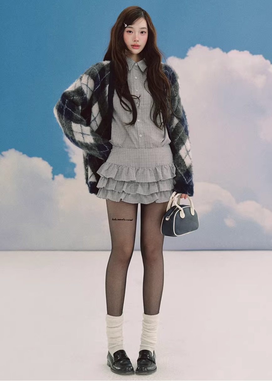 LaluneDuCiel argyle cardigan women, Korean feminine knit cardigan, collegiate style sweater women, vintage argyle knit cardigan, cozy oversized cardigan Korean fashion, soft academia knitwear women, elegant Korean style sweater, casual feminine cardigan outfit, spring knit cardigan women, chic Korean fashion knitwear