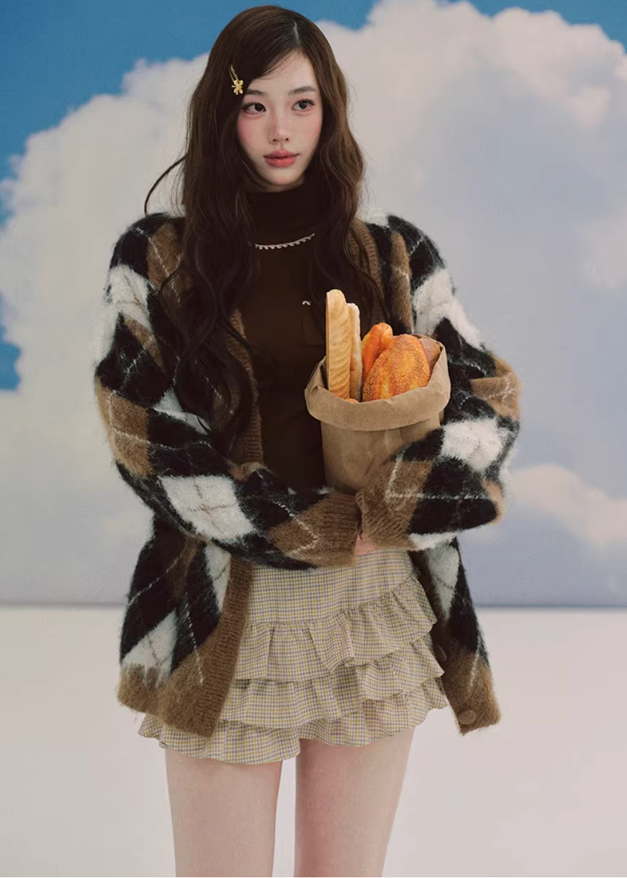 LaluneDuCiel argyle cardigan women, Korean feminine knit cardigan, collegiate style sweater women, vintage argyle knit cardigan, cozy oversized cardigan Korean fashion, soft academia knitwear women, elegant Korean style sweater, casual feminine cardigan outfit, spring knit cardigan women, chic Korean fashion knitwear