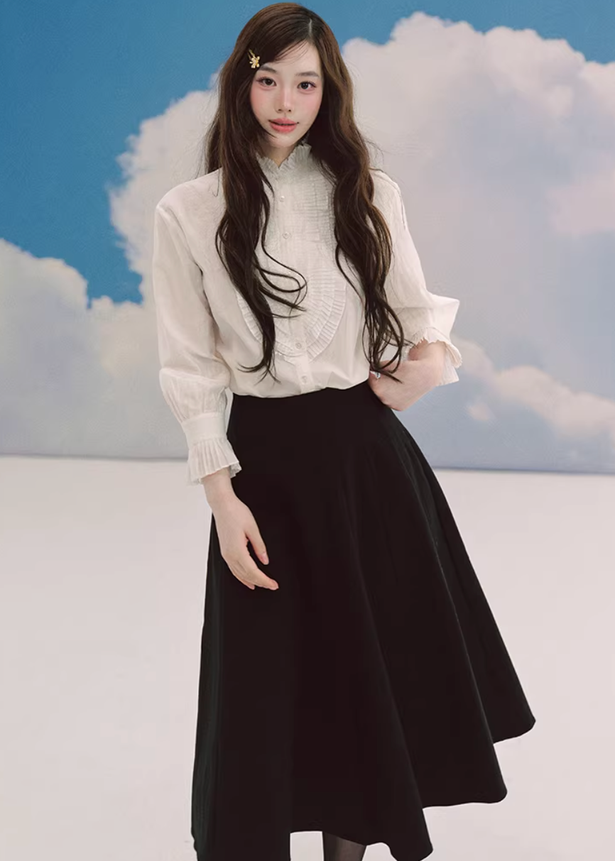 black midi skirt, pleated skirt women, a line midi skirt, umbrella skirt, elegant black skirt, korean fashion skirt, french style midi skirt, high waist skirt, minimalist skirt women, spring midi skirt, flowy skirt outfit, versatile black skirt, classic midi skirt, feminine silhouette skirt, chic pleated skirt, everyday elegant wear, parisian style clothing, soft structured skirt, refined women fashion, timeless wardrobe essential