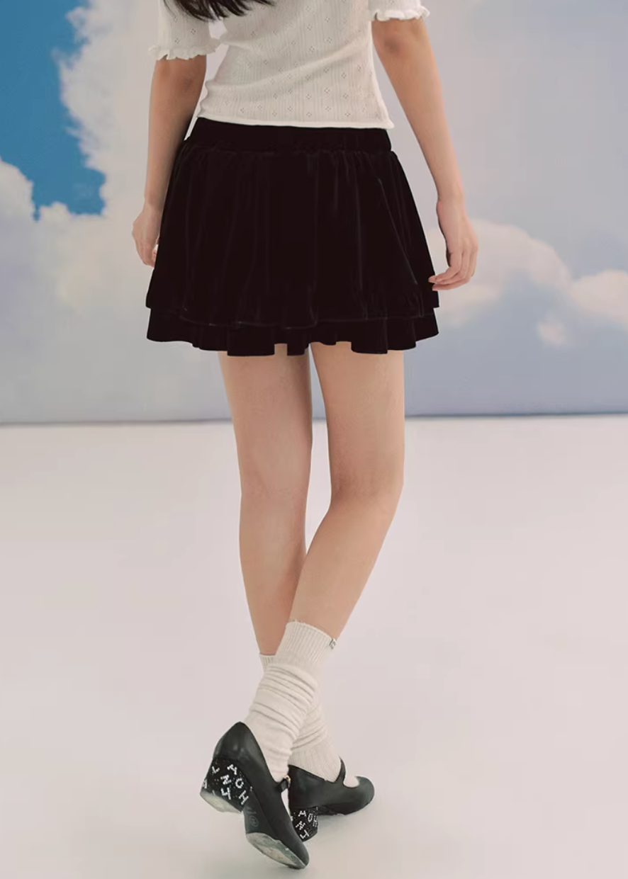 black velvet skirt, ballet mini skirt, tiered skirt women, korean fashion skirt, velvet mini skirt, flared mini skirt, feminine black skirt, soft velvet skirt, slimming mini skirt, playful chic skirt, elegant mini skirt, versatile outfit skirt, layered skirt women, aesthetic fashion skirt, modern feminine clothing, parisian style mini skirt, going out skirt, casual chic mini, refined black skirt, soft texture skirt