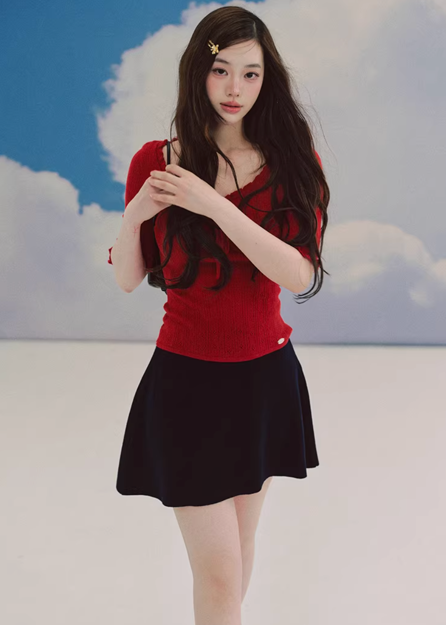 red knit top women, jacquard sweater women, u neck knit top, korean fashion top, slim fit sweater, lightweight knitwear, feminine red top, three quarter sleeve knit, textured knit top, elegant casual top, spring sweater women, parisian style top, soft knit blouse, body contour knit, modern feminine clothing, breathable sweater top, chic everyday outfit, refined knitwear women, versatile red top, aesthetic fashion knit