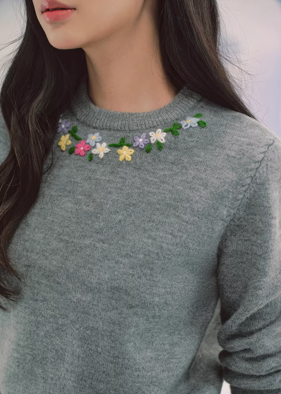 embroidered sweater women, ivory knit top, crew neck sweater women, korean fashion knit, spring knitwear, feminine sweater top, soft knit blouse, elegant casual sweater, lightweight knit top, minimalist sweater women, versatile everyday knit, parisian style clothing, refined knitwear women, slim fit sweater, delicate embroidery top, modern feminine clothing, chic casual outfit, aesthetic fashion knit, soft luxury sweater, timeless wardrobe knit