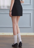 tailored mini skirt women, suit skirt women, black mini skirt, korean fashion skirt, structured skirt women, slimming mini skirt, professional style skirt, chic office outfit, minimalist skirt women, modern feminine clothing, versatile black skirt, spring mini skirt, clean silhouette skirt, aesthetic fashion skirt, refined casual wear, everyday elegant outfit, urban style skirt, fitted mini skirt, contemporary fashion women, essential wardrobe skirt
