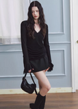 tailored mini skirt women, suit skirt women, black mini skirt, korean fashion skirt, structured skirt women, slimming mini skirt, professional style skirt, chic office outfit, minimalist skirt women, modern feminine clothing, versatile black skirt, spring mini skirt, clean silhouette skirt, aesthetic fashion skirt, refined casual wear, everyday elegant outfit, urban style skirt, fitted mini skirt, contemporary fashion women, essential wardrobe skirt