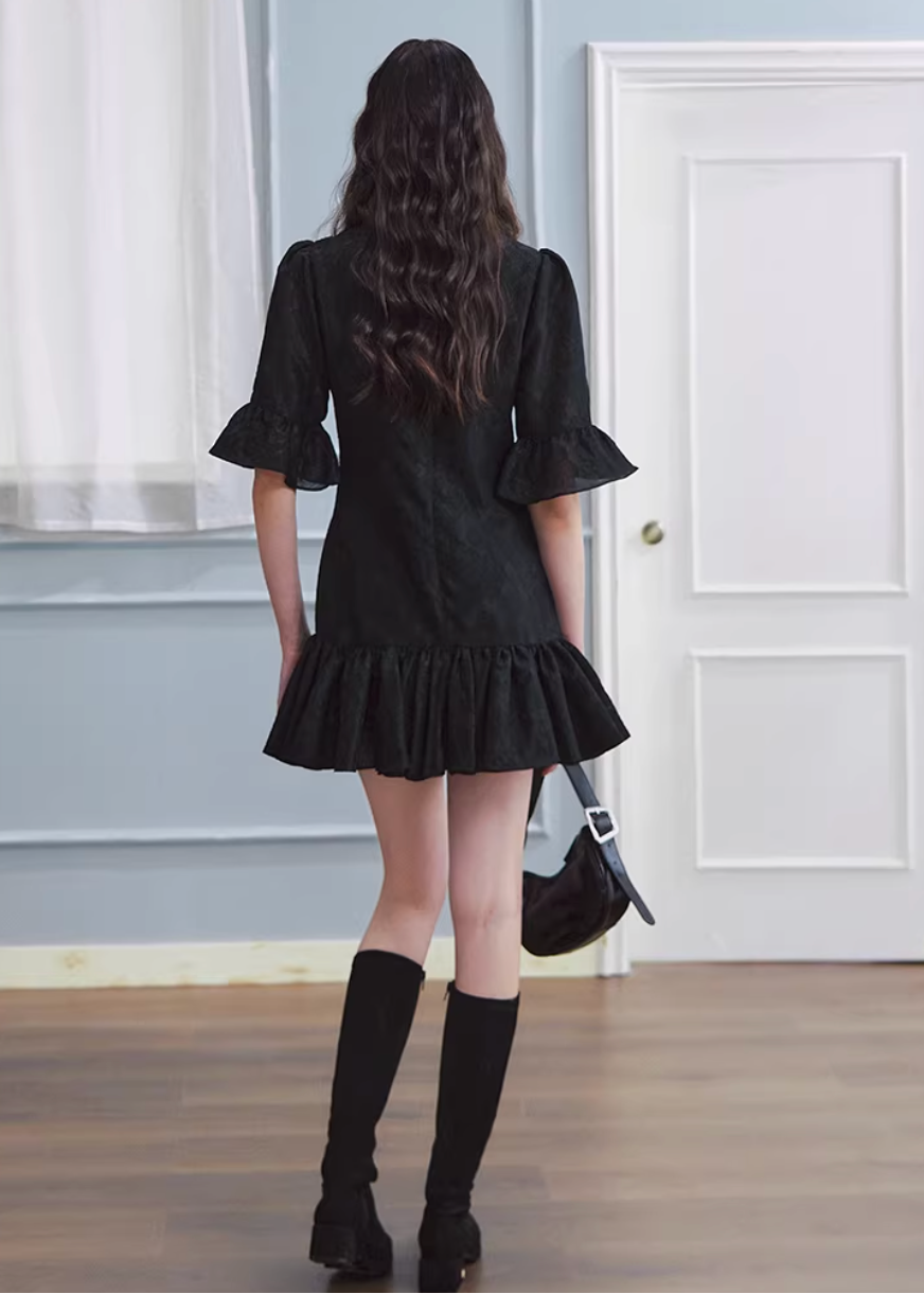 white mini dress women, jacquard dress women, ruffle dress spring, korean fashion dress, spring outfits 2026, feminine mini dress, textured white dress, aesthetic fashion dress, lightweight summer dress, chic everyday outfit, modern feminine clothing, elegant casual dress, parisian style clothing, versatile spring dress, soft girl aesthetic dress, flared mini dress, refined casual wear, delicate texture dress, romantic white dress, spring wardrobe essential