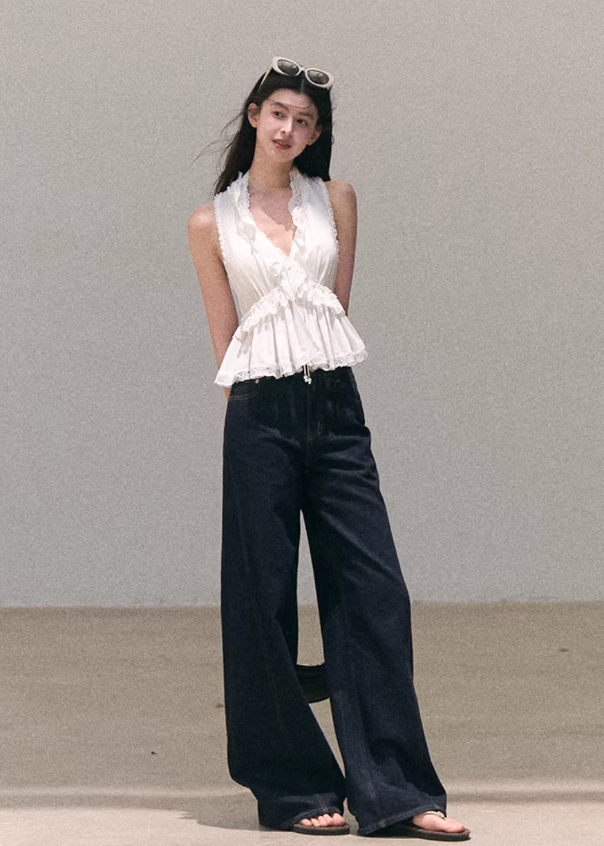 lace halter top women, linen blend top, lyocell blouse women, korean fashion top, spring outfit ideas, casual spring outfits, feminine summer top, lightweight blouse women, soft aesthetic outfit, breathable fabric top, modern feminine clothing, parisian style clothing, relaxed fit top women, versatile summer top, airy fabric blouse, chic everyday outfit, minimal elegant top, resort style top, calm luxury fashion, delicate lace blouse