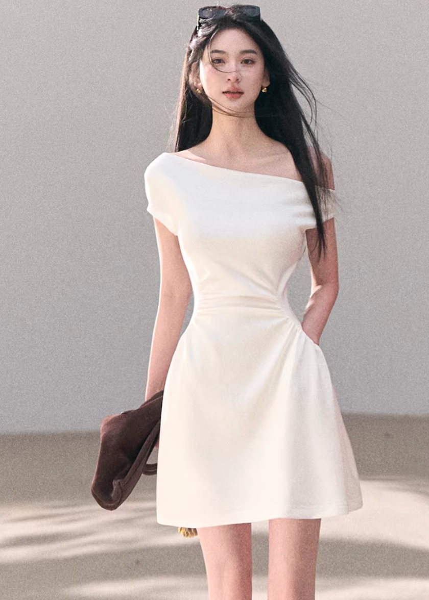 one shoulder dress women, lyocell dress women, korean fashion dress, spring outfit ideas, casual spring outfits, asymmetrical dress women, minimalist dress women, breathable fabric dress, soft aesthetic outfit, modern feminine clothing, parisian style clothing, versatile summer dress, chic everyday outfit, calm luxury fashion, lightweight dress women, elegant casual dress, effortless style dress, refined minimal dress, spring wardrobe dress, feminine silhouette dress