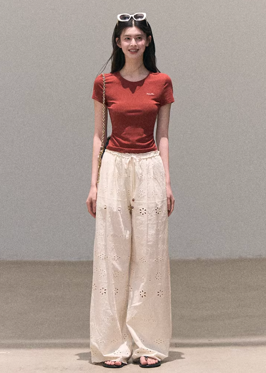 crew neck t shirt women, embroidered logo tee, korean fashion top, spring outfits 2026, casual spring outfits, slim fit t shirt women, minimalist t shirt women, basic essential top, breathable cotton tee, soft aesthetic outfit, modern feminine clothing, parisian style clothing, versatile everyday top, chic casual outfit, clean line t shirt, refined casual wear, simple design top, spring wardrobe essential, fitted t shirt women, effortless style top