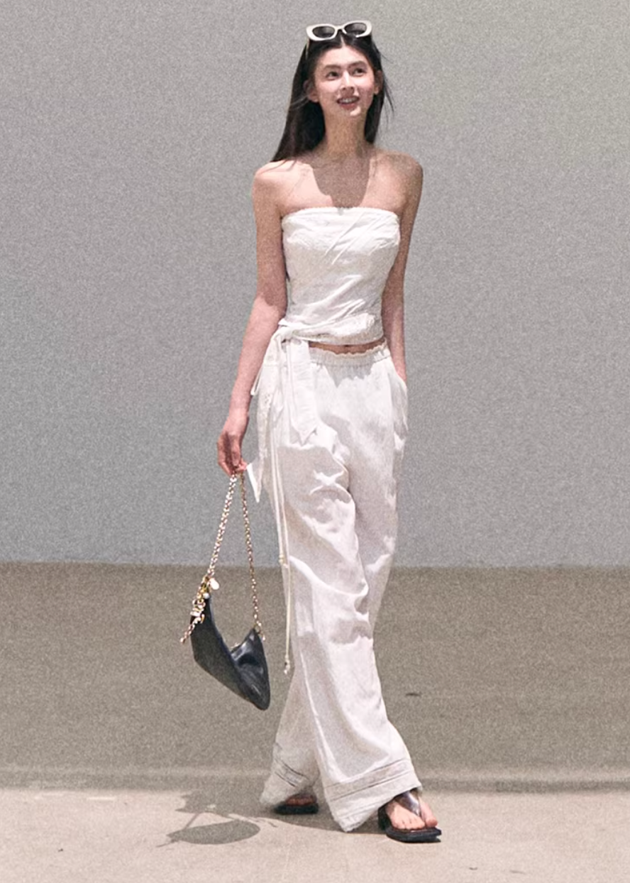 bandeau set women, linen two piece outfit, korean fashion set, spring outfit ideas, casual spring outfits, resort outfit women, wide leg pants set, minimalist summer outfit, breathable fabric set, soft aesthetic outfit, modern feminine clothing, parisian style clothing, versatile two piece outfit, travel outfit women, relaxed fit pants women, chic everyday set, natural fabric outfit, calm luxury fashion, effortless style set, spring wardrobe set