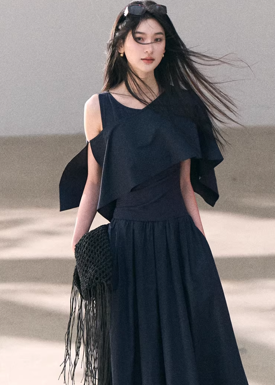a line long dress women, layered dress women, korean fashion dress, spring outfits 2026, casual spring outfits, wrap dress women, minimalist long dress, soft aesthetic outfit, breathable fabric dress, modern feminine clothing, parisian style clothing, versatile long dress, chic everyday outfit, calm luxury fashion, lightweight dress women, elegant casual dress, effortless style dress, refined minimal dress, spring wardrobe dress, feminine silhouette dress