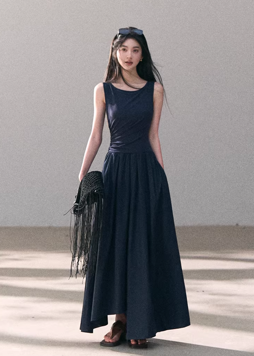 a line long dress women, layered dress women, korean fashion dress, spring outfits 2026, casual spring outfits, wrap dress women, minimalist long dress, soft aesthetic outfit, breathable fabric dress, modern feminine clothing, parisian style clothing, versatile long dress, chic everyday outfit, calm luxury fashion, lightweight dress women, elegant casual dress, effortless style dress, refined minimal dress, spring wardrobe dress, feminine silhouette dress
