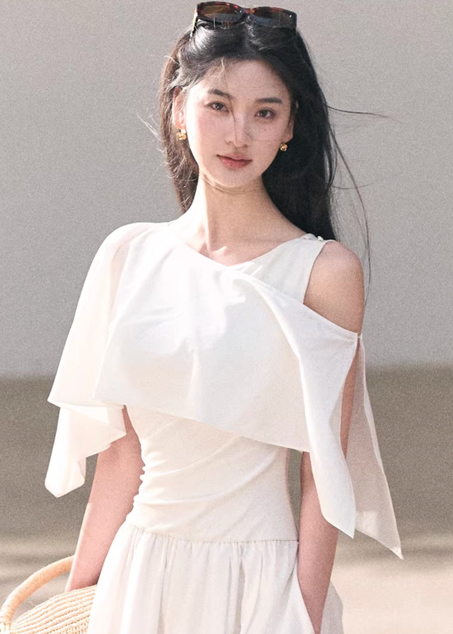 a line long dress women, layered dress women, korean fashion dress, spring outfits 2026, casual spring outfits, wrap dress women, minimalist long dress, soft aesthetic outfit, breathable fabric dress, modern feminine clothing, parisian style clothing, versatile long dress, chic everyday outfit, calm luxury fashion, lightweight dress women, elegant casual dress, effortless style dress, refined minimal dress, spring wardrobe dress, feminine silhouette dress