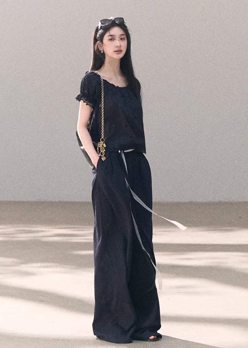 wide leg slacks women, linen blend pants, korean fashion pants, spring outfit ideas, casual spring outfits, relaxed fit trousers women, minimalist wide leg pants, breathable fabric pants, soft aesthetic outfit, modern feminine clothing, parisian style clothing, versatile casual pants, chic everyday outfit, calm luxury fashion, lightweight summer pants, effortless style trousers, natural fabric pants, spring wardrobe bottoms, comfortable wide leg pants, resort style pants