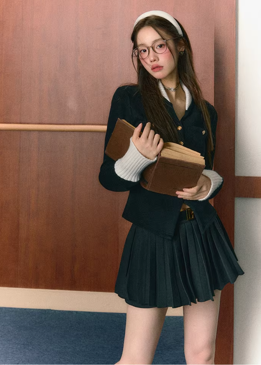 preppy outfit set women, pleated skirt suit, korean fashion set, brunch outfit ideas, brunch outfits, summer outfit ideas, school style outfit women, aesthetic fashion outfit, modern feminine clothing, parisian style clothing, versatile two piece outfit, chic everyday outfit, casual preppy outfit, soft girl aesthetic outfit, lightweight skirt set, feminine casual wear, stylish matching set, minimal fashion outfit, cute outfit ideas, everyday outfit set