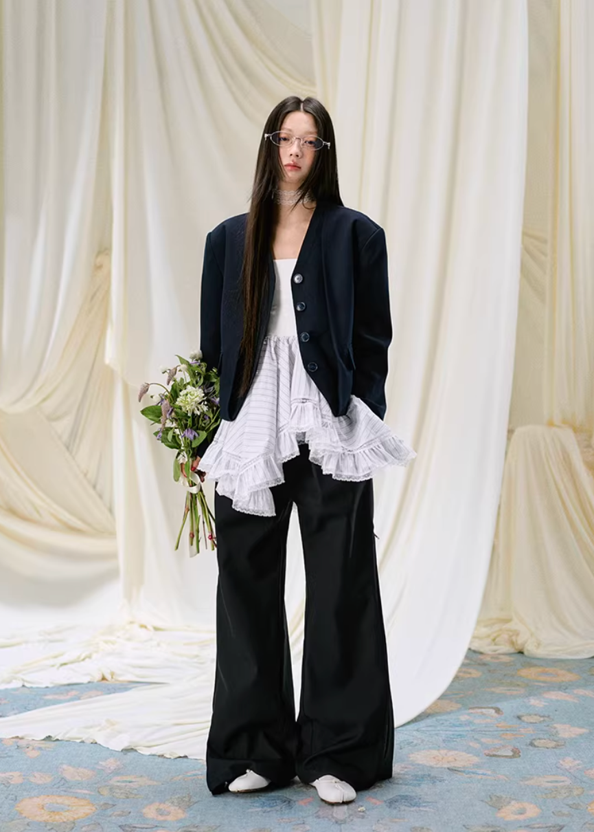 blazer women, patchwork jacket women, korean fashion outerwear, summer work outfits, work outfits women office, tailored blazer women, aesthetic fashion outfit, modern feminine clothing, parisian style clothing, versatile layering jacket, chic office outfit, minimal style blazer, elegant work outfit, refined casual wear, commuter outfit women, lightweight blazer women, professional outfit women, structured jacket women, everyday office outfit, simple elegant blazer