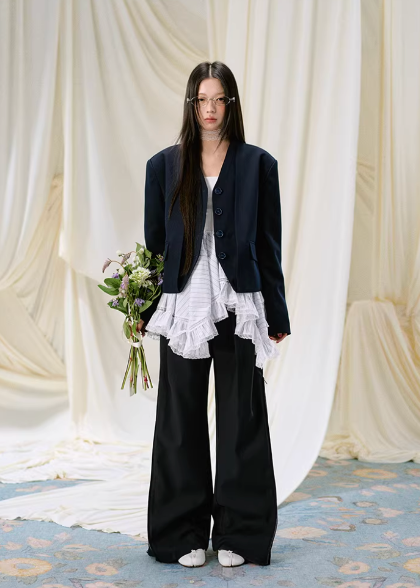blazer women, patchwork jacket women, korean fashion outerwear, summer work outfits, work outfits women office, tailored blazer women, aesthetic fashion outfit, modern feminine clothing, parisian style clothing, versatile layering jacket, chic office outfit, minimal style blazer, elegant work outfit, refined casual wear, commuter outfit women, lightweight blazer women, professional outfit women, structured jacket women, everyday office outfit, simple elegant blazer
