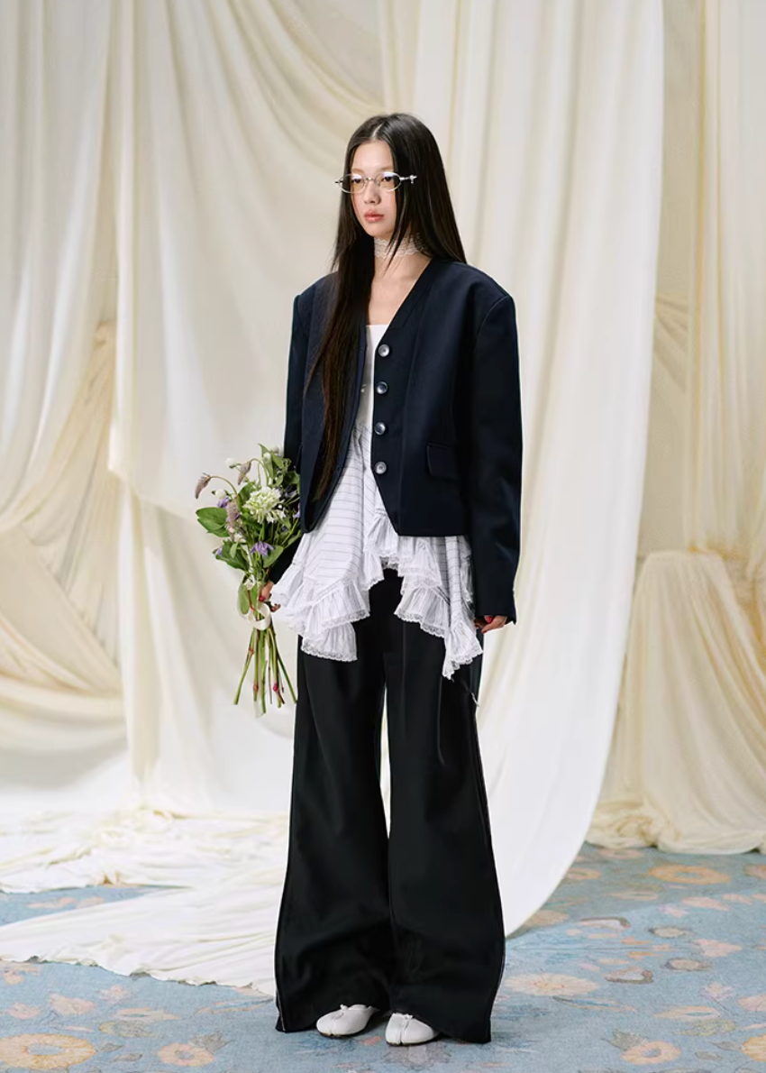 blazer women, patchwork jacket women, korean fashion outerwear, summer work outfits, work outfits women office, tailored blazer women, aesthetic fashion outfit, modern feminine clothing, parisian style clothing, versatile layering jacket, chic office outfit, minimal style blazer, elegant work outfit, refined casual wear, commuter outfit women, lightweight blazer women, professional outfit women, structured jacket women, everyday office outfit, simple elegant blazer