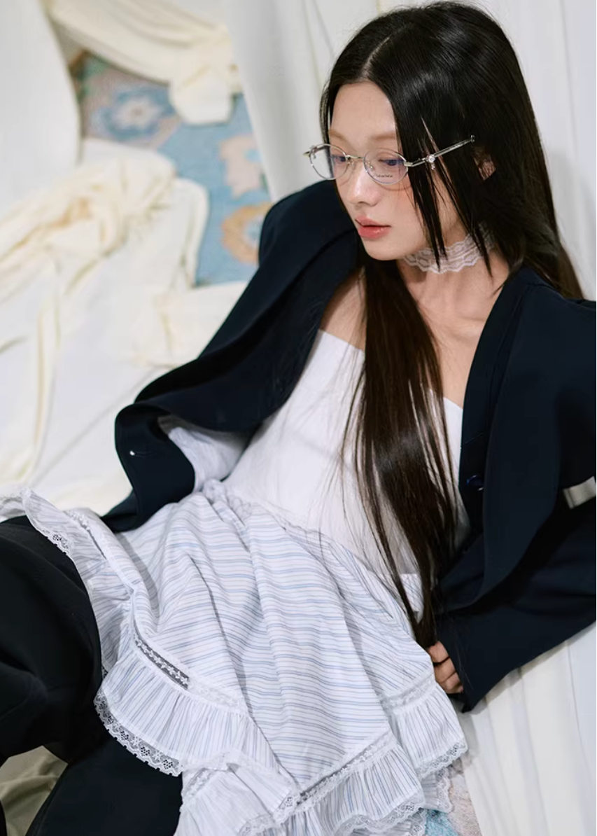 blazer women, patchwork jacket women, korean fashion outerwear, summer work outfits, work outfits women office, tailored blazer women, aesthetic fashion outfit, modern feminine clothing, parisian style clothing, versatile layering jacket, chic office outfit, minimal style blazer, elegant work outfit, refined casual wear, commuter outfit women, lightweight blazer women, professional outfit women, structured jacket women, everyday office outfit, simple elegant blazer