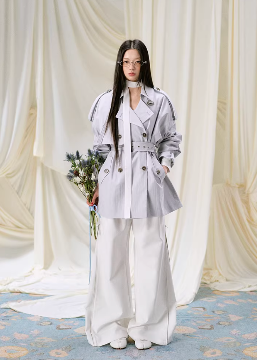 bootcut trousers women, wide leg pants women, korean fashion pants, summer work outfits, work outfits women office, casual work outfit women, aesthetic fashion outfit, modern feminine clothing, parisian style clothing, versatile trousers women, chic everyday outfit, lightweight pants women, minimal style trousers, elegant work outfit, refined casual wear, commuter outfit women, soft drape pants, stylish office outfit, spring wardrobe pants, effortless style trousers