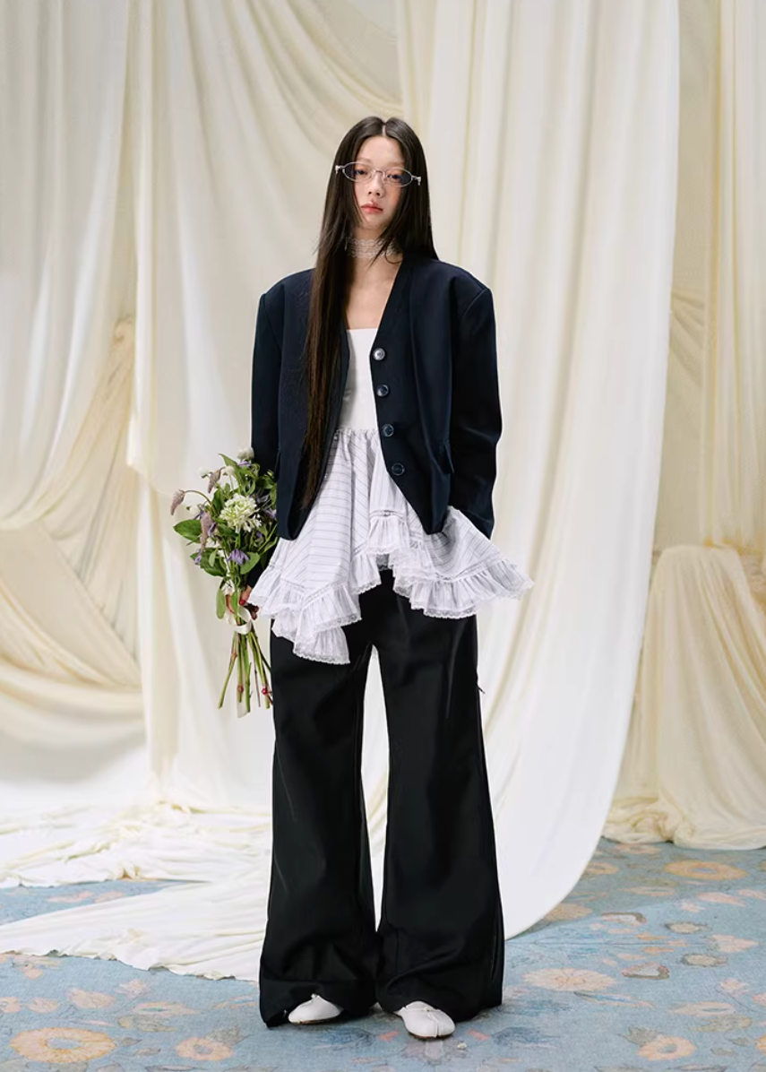 bootcut trousers women, wide leg pants women, korean fashion pants, summer work outfits, work outfits women office, casual work outfit women, aesthetic fashion outfit, modern feminine clothing, parisian style clothing, versatile trousers women, chic everyday outfit, lightweight pants women, minimal style trousers, elegant work outfit, refined casual wear, commuter outfit women, soft drape pants, stylish office outfit, spring wardrobe pants, effortless style trousers