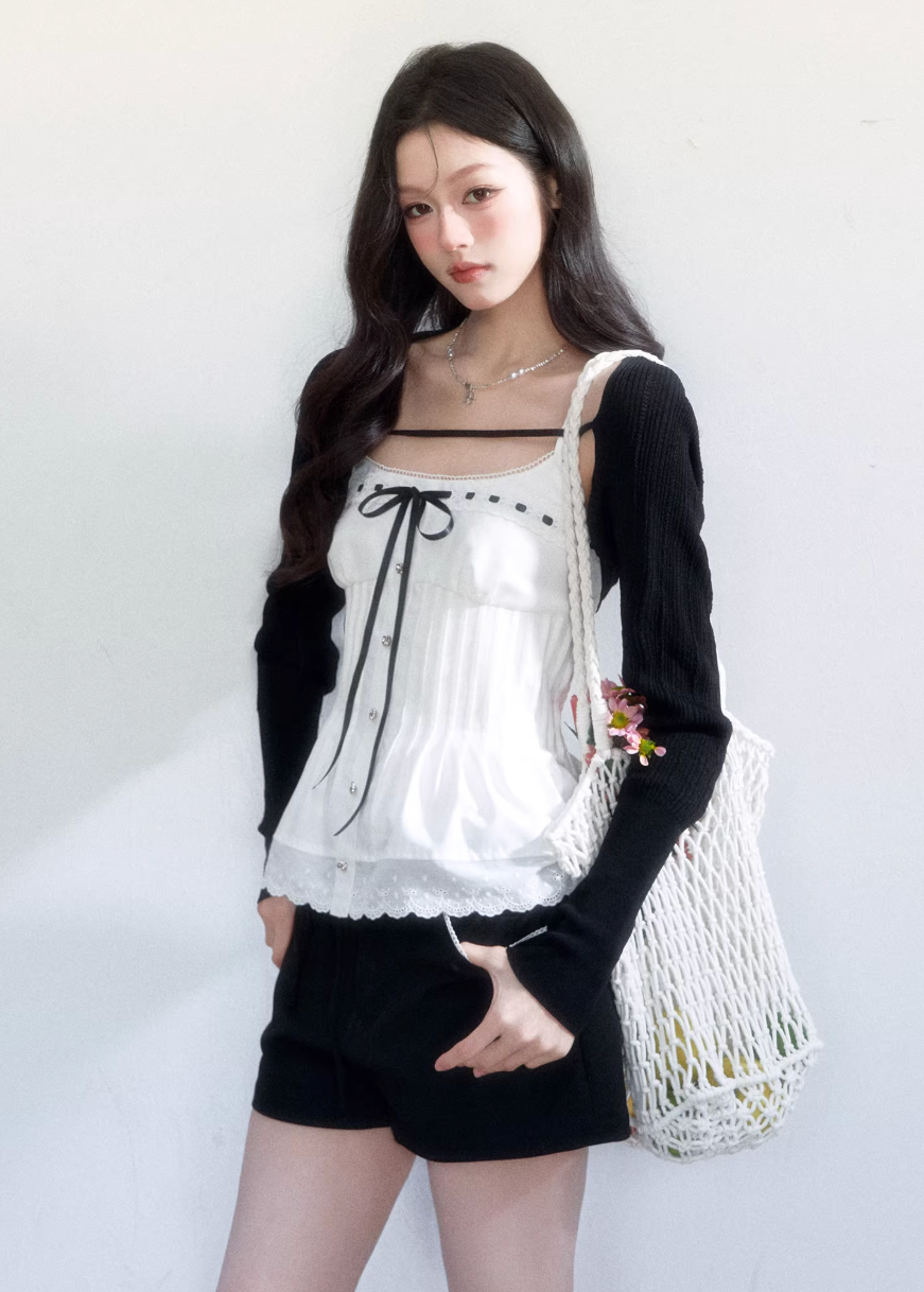 spring brunch outfit, brunch outfit ideas, two piece set women, lace camisole set, korean feminine outfit, coquette outfit, soft girl outfit, layered outfit women, black and white outfit, aesthetic fashion outfit, feminine korean fashion, casual spring outfits women, cute everyday outfit, romantic casual outfit, lightweight summer outfit, stylish two piece outfit, soft aesthetic clothing, date outfit women, trendy korean fashion, delicate feminine outfit

