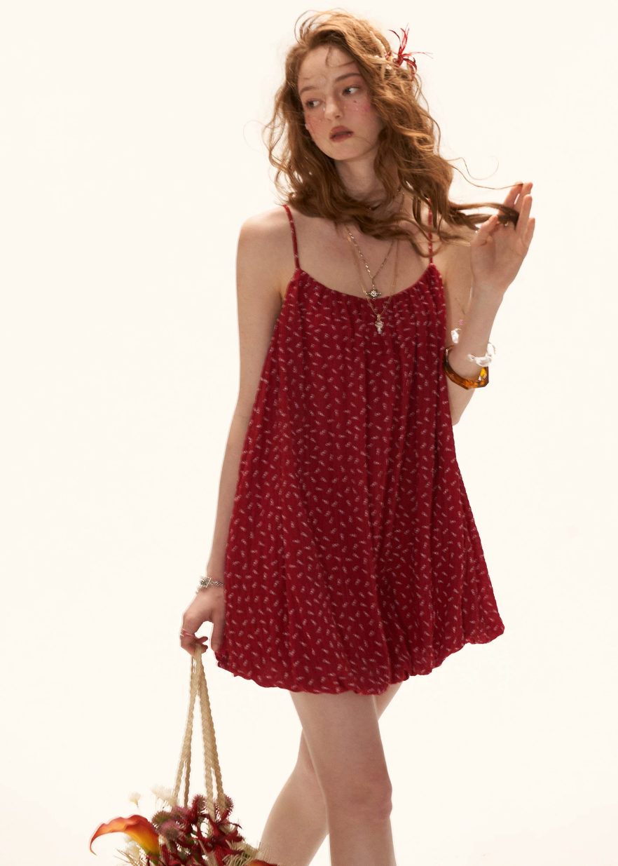 floral mini dress women, slip dress women, vintage floral dress, summer 2026 outfits, casual summer dress, boho mini dress, korean fashion dress, vacation dress women, aesthetic summer outfit, ruffle mini dress, cute summer dress, lightweight summer dress, feminine casual outfit, trendy mini dress, everyday summer outfit, flowy mini dress, retro style dress, statement summer dress, chic casual dress, playful summer outfit