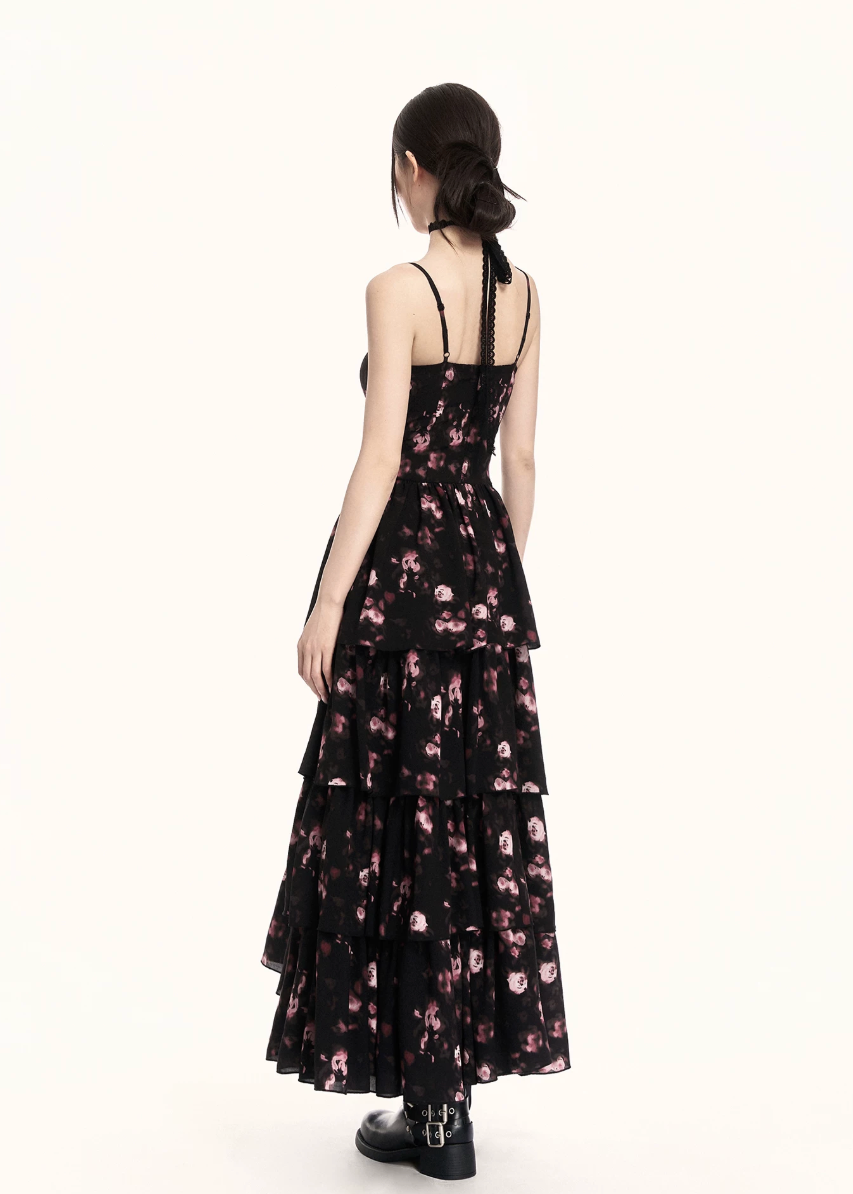 floral maxi dress women, tiered maxi dress, long dress women, korean fashion dress, slim fit dress women, summer outfit ideas, vacation dress women, elegant maxi dress, camisole maxi dress, chic minimal dress, long summer dress, modern feminine outfit, flattering waist dress, stylish maxi dress, trendy maxi dress, parisian style dress, statement dress women, layered maxi dress, clean silhouette dress, refined floral dress