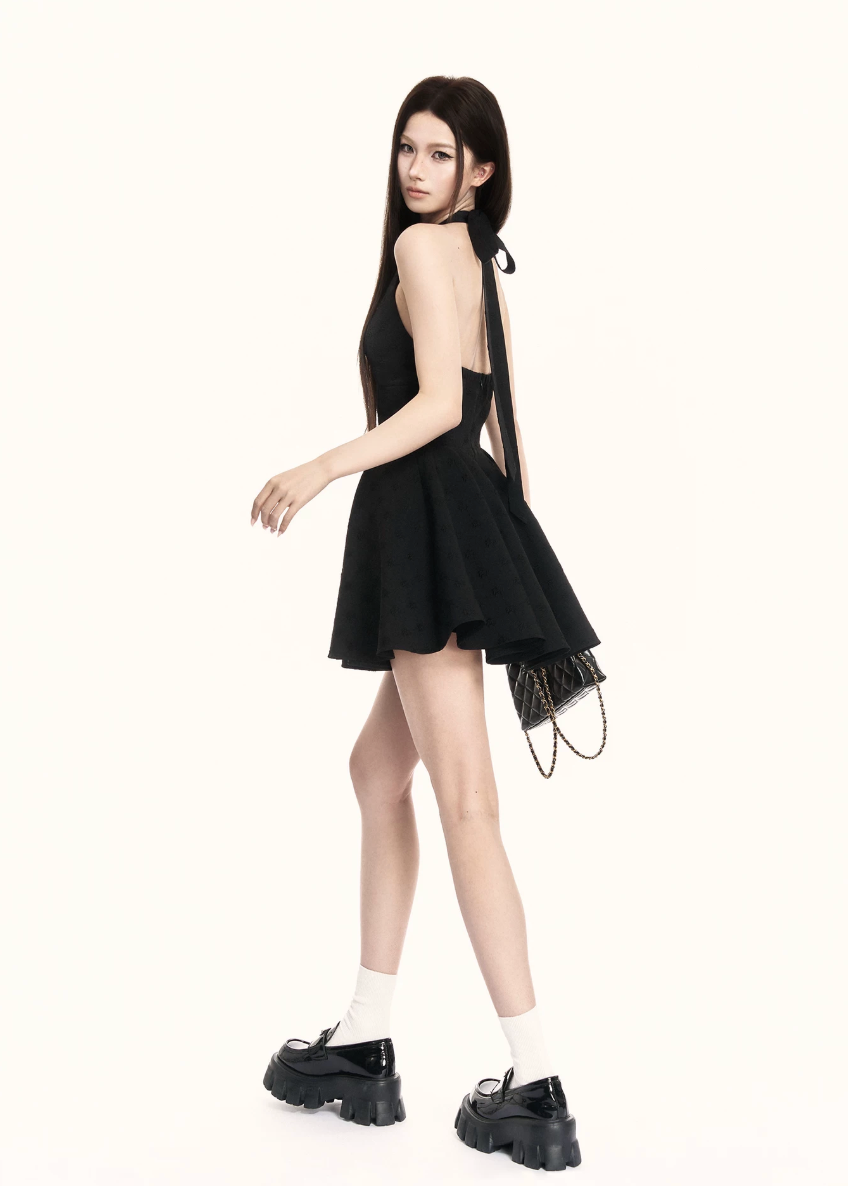 halter dress women, black mini dress women, backless dress women, a line dress women, korean fashion dress, slim fit dress women, summer outfit ideas, vacation dress women, elegant mini dress, sleeveless dress women, chic minimal dress, short dress women, modern feminine outfit, flattering waist dress, stylish black dress, trendy mini dress, parisian style dress, statement mini dress, clean silhouette dress, refined black dress
