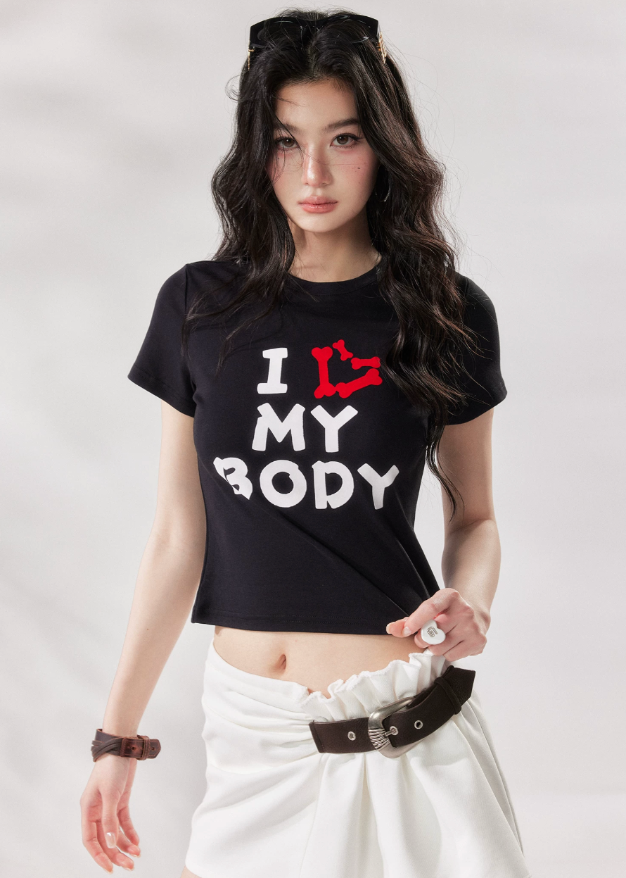 graphic baby tee, cropped t shirt women, letter print t shirt, korean fashion top, summer crop tee, black graphic tee women, white graphic tee women, slim fit t shirt, stylish casual top, cool girl outfit, summer street style top, modern casual tee