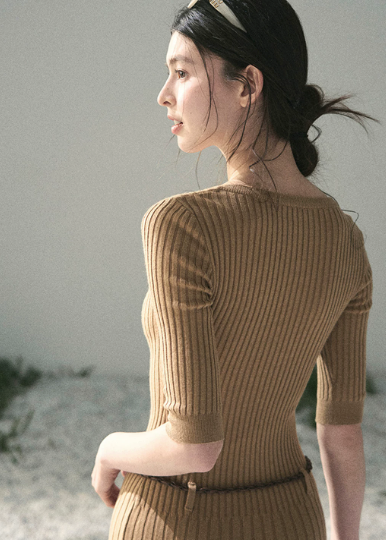 korean knit dress, ribbed mini dress, v neck knit dress, feminine summer dress, soft knit dress women, korean style dress, elegant casual dress, spring knit dress, slim fit mini dress, light mature women dress, refined feminine outfit, mocha knit dress