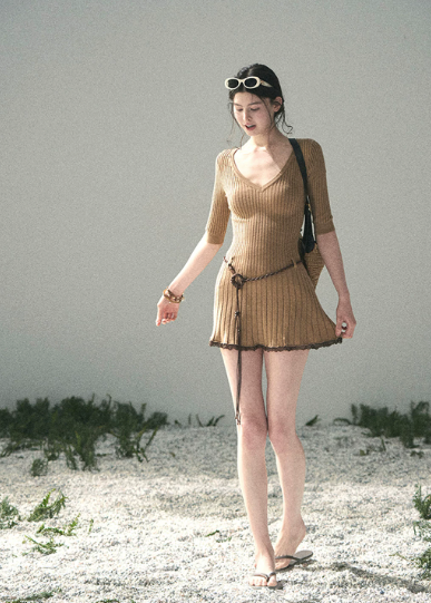 korean knit dress, ribbed mini dress, v neck knit dress, feminine summer dress, soft knit dress women, korean style dress, elegant casual dress, spring knit dress, slim fit mini dress, light mature women dress, refined feminine outfit, mocha knit dress