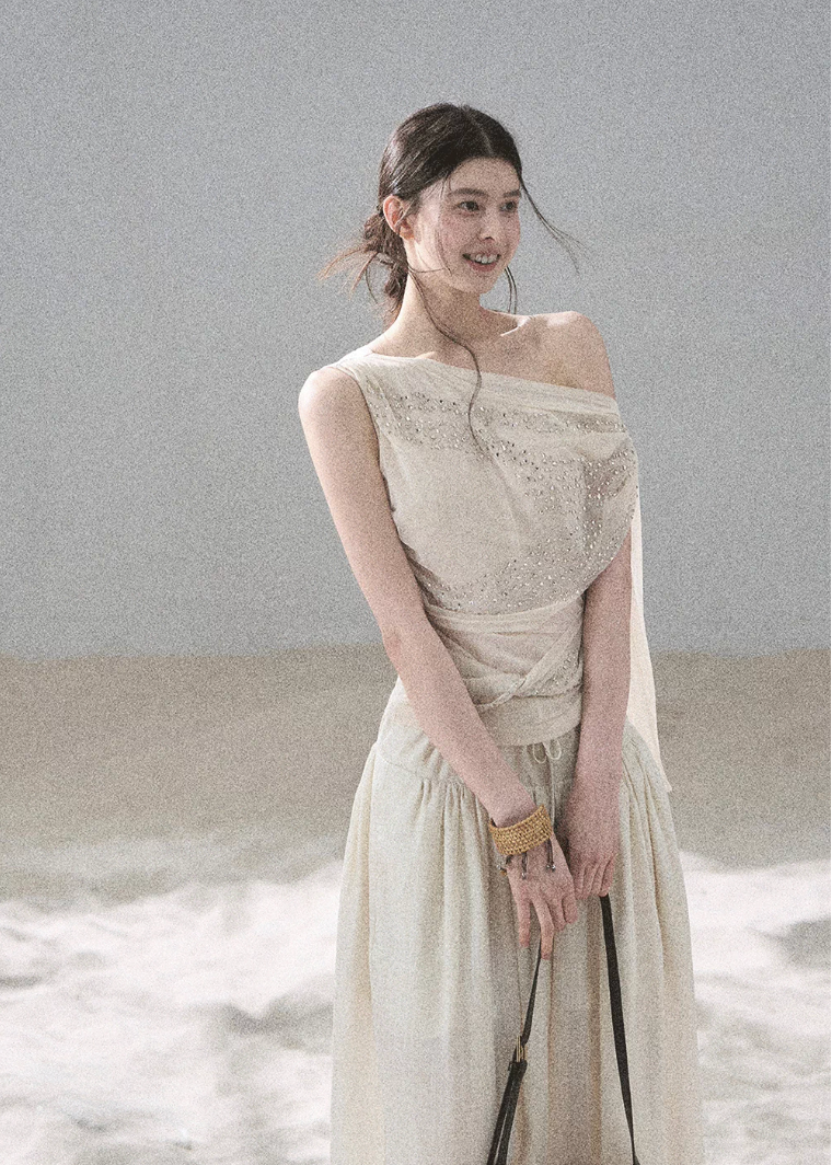 aomalm top, off shoulder top, sleeveless off shoulder top, korean fashion top, feminine summer top, waist slimming top, draped summer blouse, romantic korean outfit, elegant off shoulder blouse, slim fit summer top, soft going out top, refined feminine top
