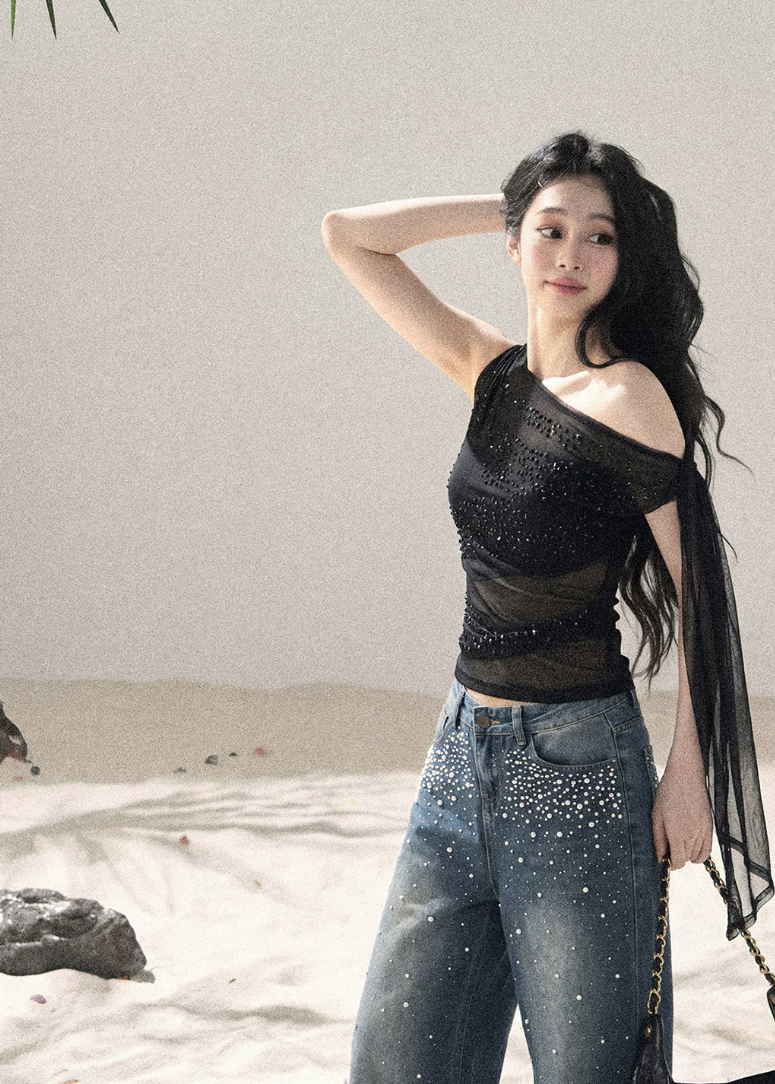 aomalm top, off shoulder top, sleeveless off shoulder top, korean fashion top, feminine summer top, waist slimming top, draped summer blouse, romantic korean outfit, elegant off shoulder blouse, slim fit summer top, soft going out top, refined feminine top