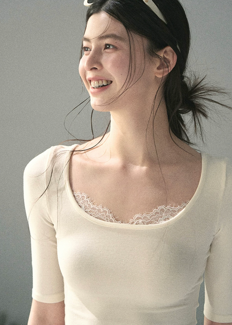 aomalm top, lace trim top, cropped summer top, feminine korean top, scoop neck fitted tee, slim fit cropped top, short sleeve lace top, korean fashion top, soft girl summer top, waist slimming top, white fitted summer tee, delicate everyday top