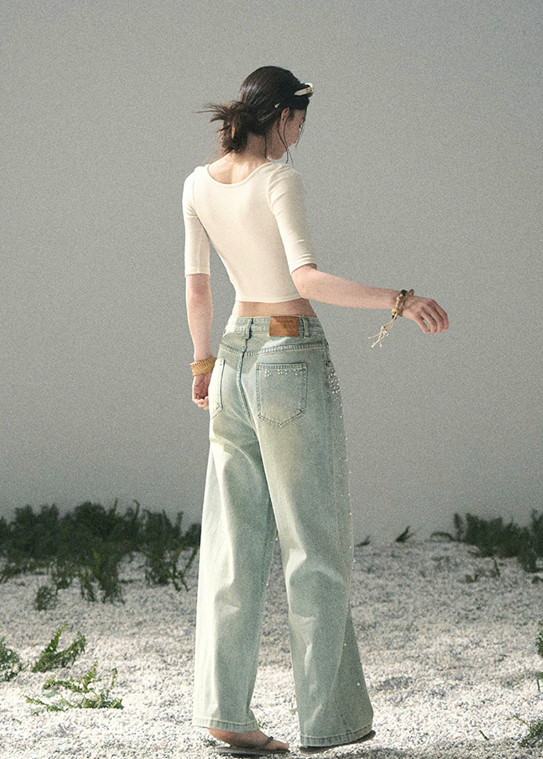 aomalm top, lace trim top, cropped summer top, feminine korean top, scoop neck fitted tee, slim fit cropped top, short sleeve lace top, korean fashion top, soft girl summer top, waist slimming top, white fitted summer tee, delicate everyday top