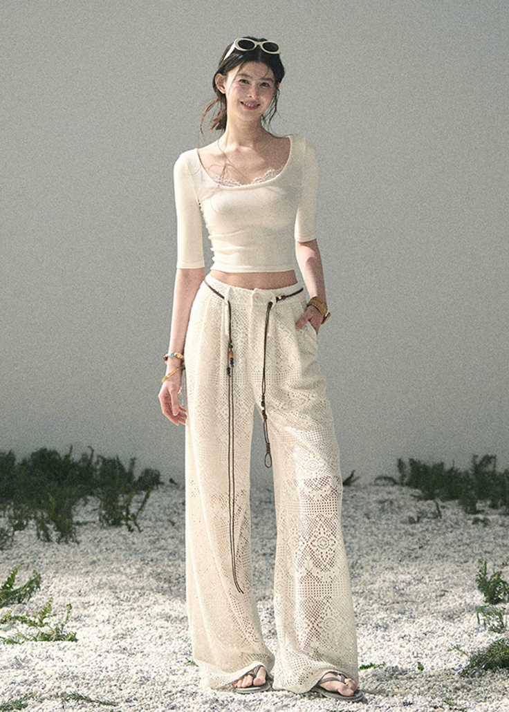 aomalm top, lace trim top, cropped summer top, feminine korean top, scoop neck fitted tee, slim fit cropped top, short sleeve lace top, korean fashion top, soft girl summer top, waist slimming top, white fitted summer tee, delicate everyday top
