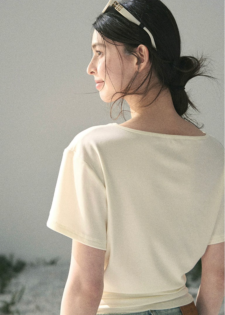 aomalm top, white v neck top, twist front top, korean fashion top, waist cinched top, feminine summer blouse, lyocell top women, soft commuter top, elegant casual top, white short sleeve top, korean style daily top, flattering summer top