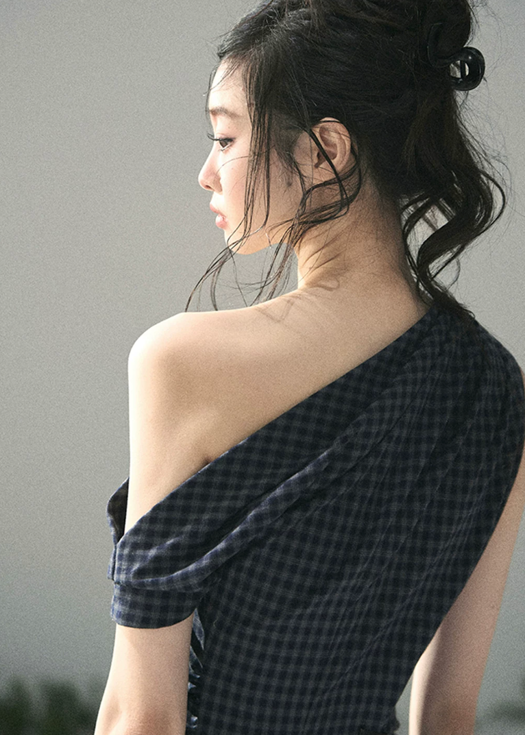 aomalm plaid dress, one shoulder mini dress, off shoulder summer dress, korean feminine dress, elegant plaid mini dress, french style summer dress, romantic mini dress, cake dress women, asymmetrical neckline dress, fitted plaid dress, date night summer dress, chic summer mini dress