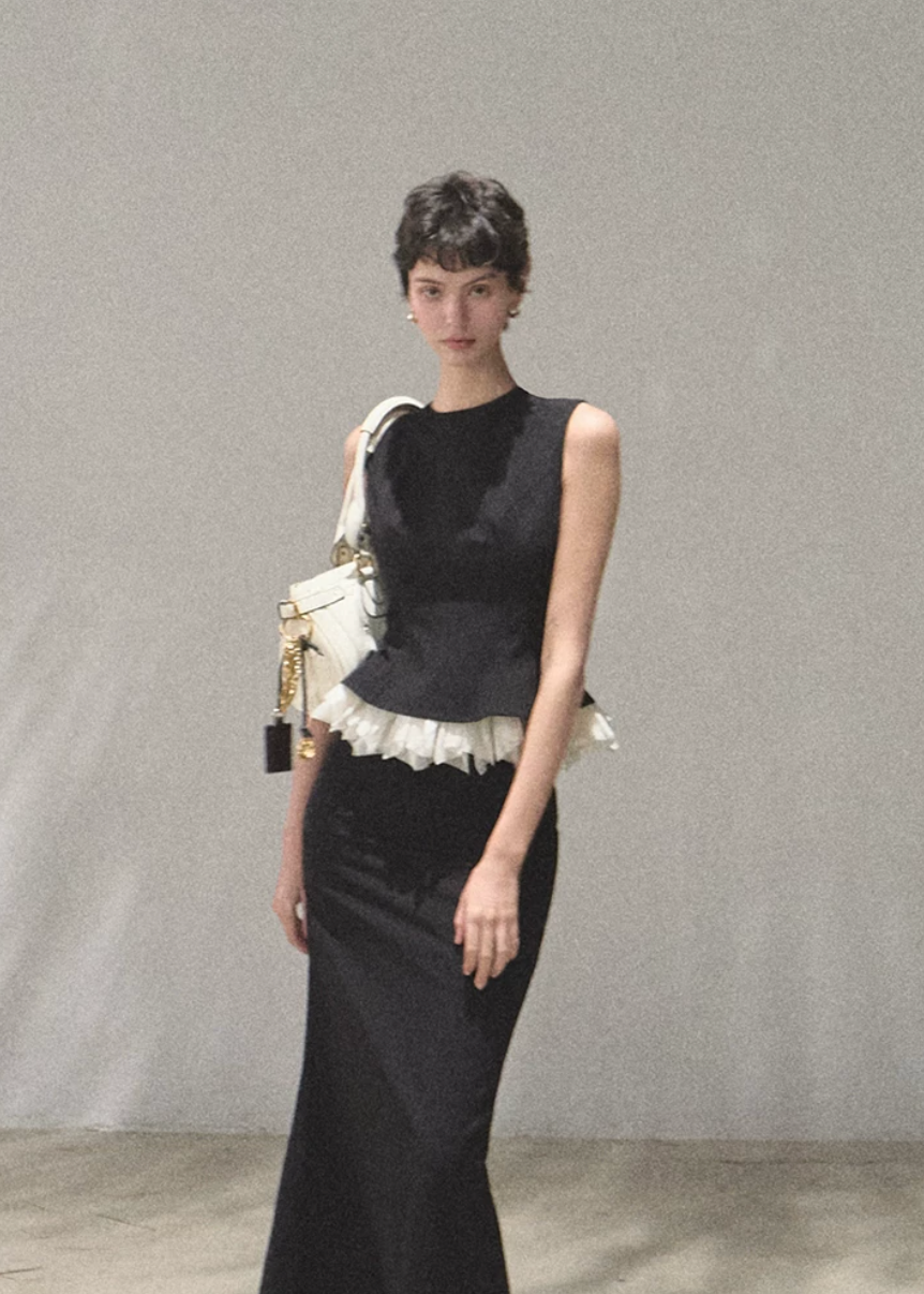 oakmoo set, black sleeveless top set, lace patchwork top, korean minimal fashion, waist cinching top, two piece summer set, quiet luxury outfit, refined casual set, sleeveless summer top, lace hem top, minimalist korean outfit, elevated casual outfit women