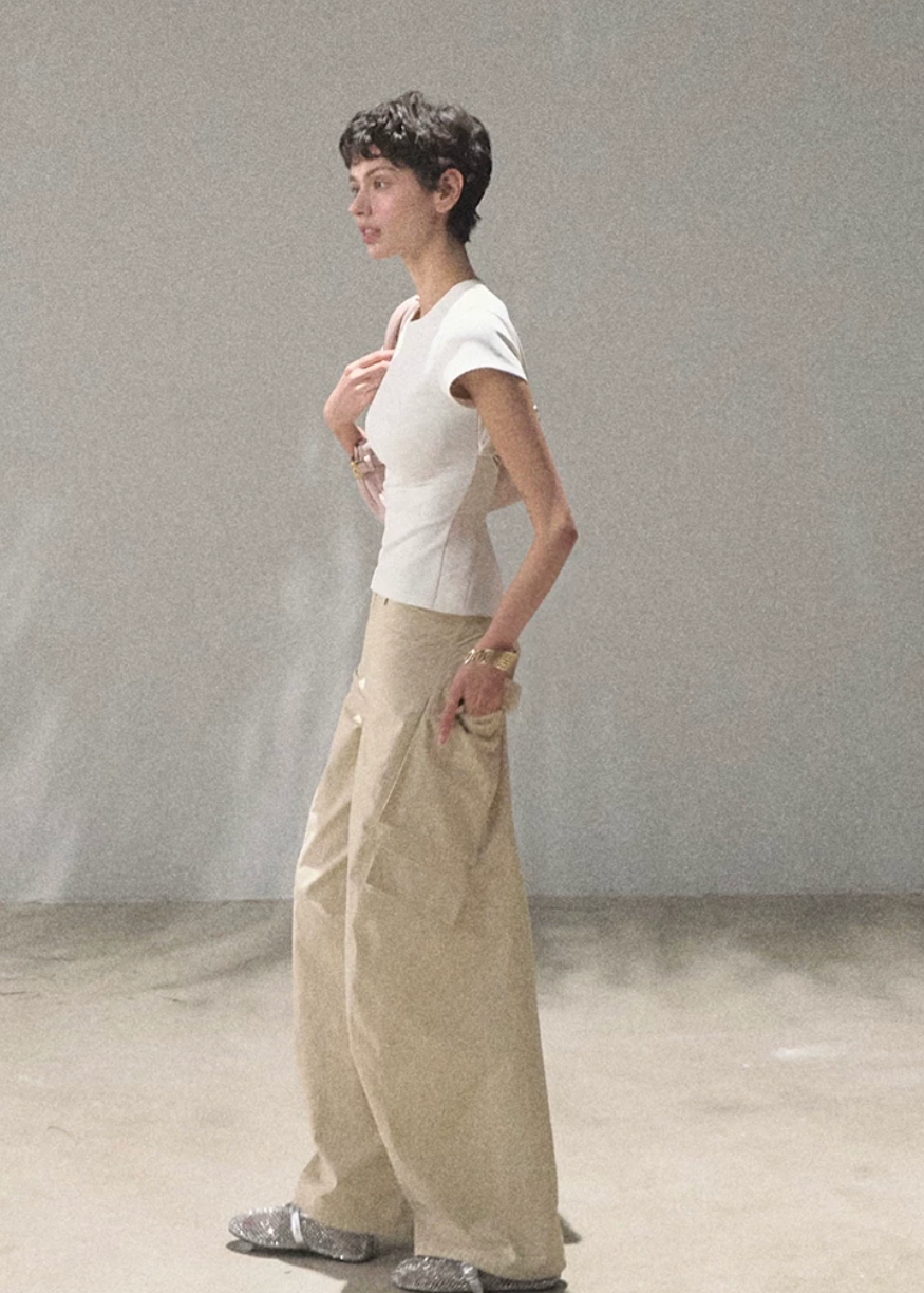 oakmoo top, white slim t-shirt, antibacterial cotton top, korean minimal fashion, short sleeve summer top, waist cinching t-shirt, slim fit white tee, quiet luxury basic top, everyday summer top, korean casual outfit, cotton blend t-shirt women, minimalist white top