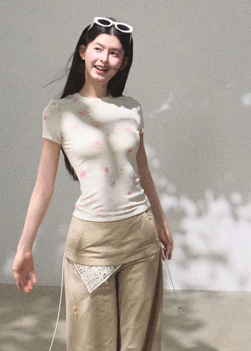 oakmoo top, printed short sleeve t-shirt, modal cotton top, floral slim fit tee, korean minimal fashion, waist skimming top, summer printed top, soft floral t-shirt women, quiet luxury casual top, breathable summer tee, feminine everyday top, minimalist summer outfit
