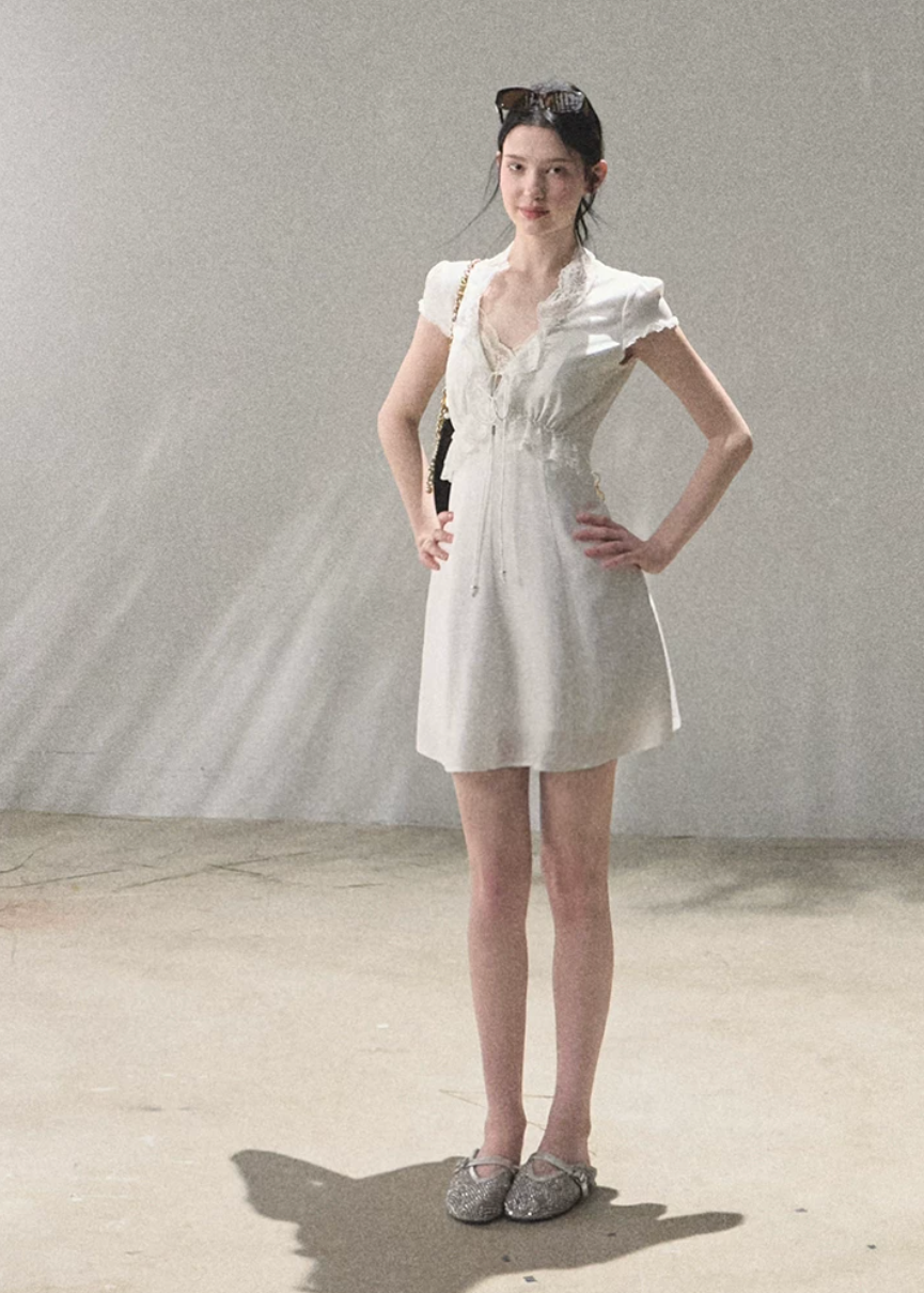 oakmoo dress, lace-up summer dress, resort dress women, lyocell linen dress, feminine summer dress, korean minimal dress, romantic vacation dress, elegant maxi dress, elegant mini dress, waist defined dress, soft summer dress, paris inspired dress