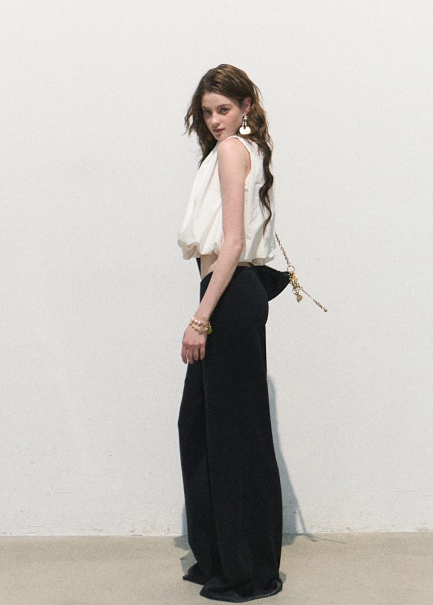 oakmoo top, cotton sleeveless top, pleated cotton top, white halter top, korean minimal fashion, flower bud top, cropped summer top, resort summer top, pure cotton blouse, feminine white top, quiet luxury top, soft summer outfit
