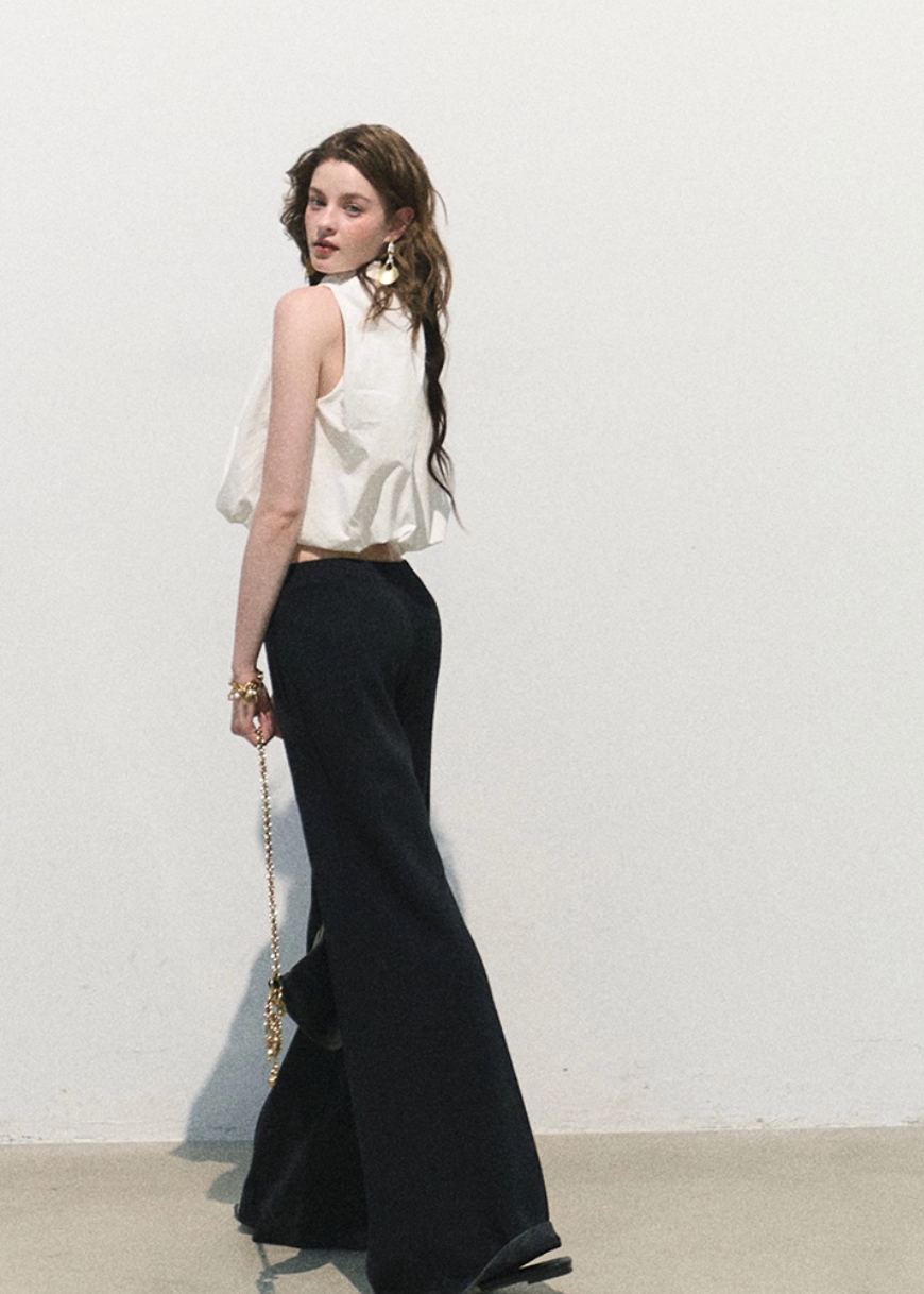 oakmoo top, cotton sleeveless top, pleated cotton top, white halter top, korean minimal fashion, flower bud top, cropped summer top, resort summer top, pure cotton blouse, feminine white top, quiet luxury top, soft summer outfit