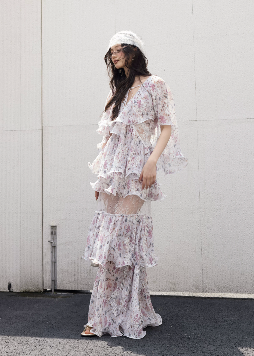 floral two piece set, ruffle maxi skirt set, korean fashion set, romantic floral outfit, vintage floral set, chiffon ruffle top, summer skirt set, feminine two piece outfit, resort wear women, elegant floral maxi set