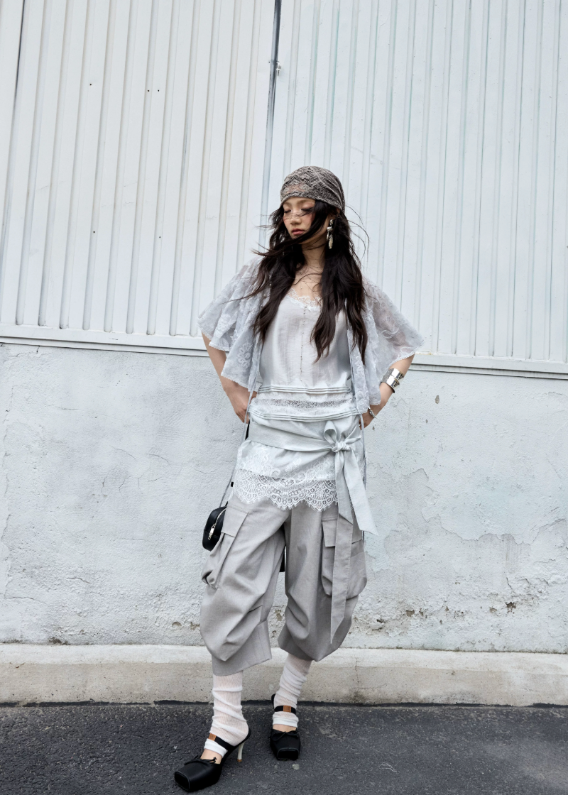 jnylon balloon pants, workwear pants women, korean style pants, urban nomad pants, genderless pants, relaxed wide pants, streetwear trousers, casual balloon pants, utility pants women, korean fashion bottoms, loose fit workwear pants