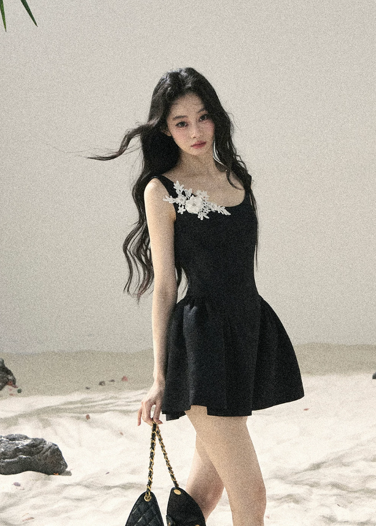 aomalm dress, black mini dress, floral lace dress, french floral dress, korean feminine dress, wisteria mini dress, puffy skirt dress, jacquard mini dress, black romantic dress, lace applique dress, feminine summer dress, elegant korean fashion